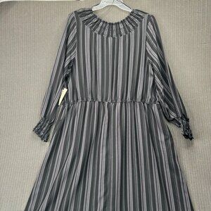 Terra & Sky womens Size 2X Black and gray Striped Long Sleeve Maxi Dress